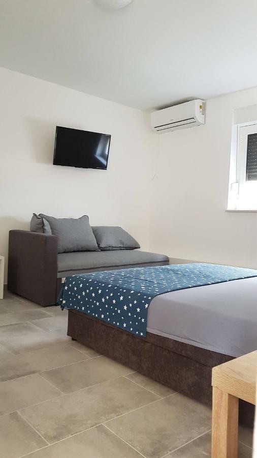 Apartments Star With Pool Biograd Na Moru Εξωτερικό φωτογραφία