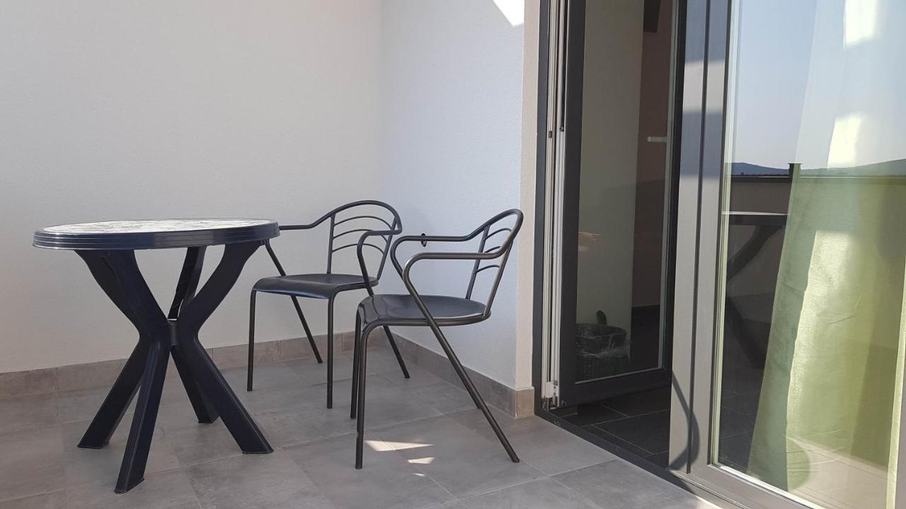 Apartments Star With Pool Biograd Na Moru Εξωτερικό φωτογραφία