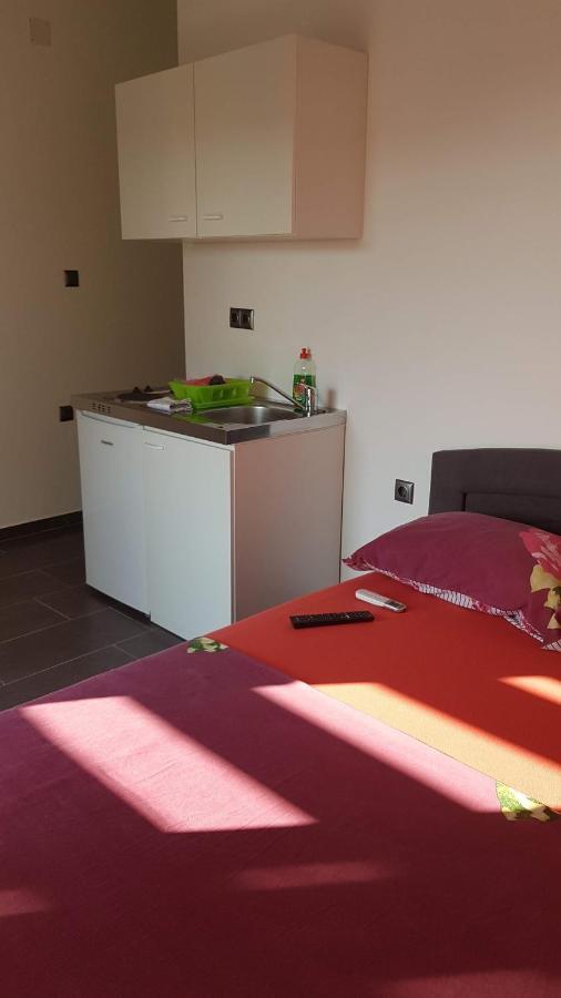 Apartments Star With Pool Biograd Na Moru Εξωτερικό φωτογραφία