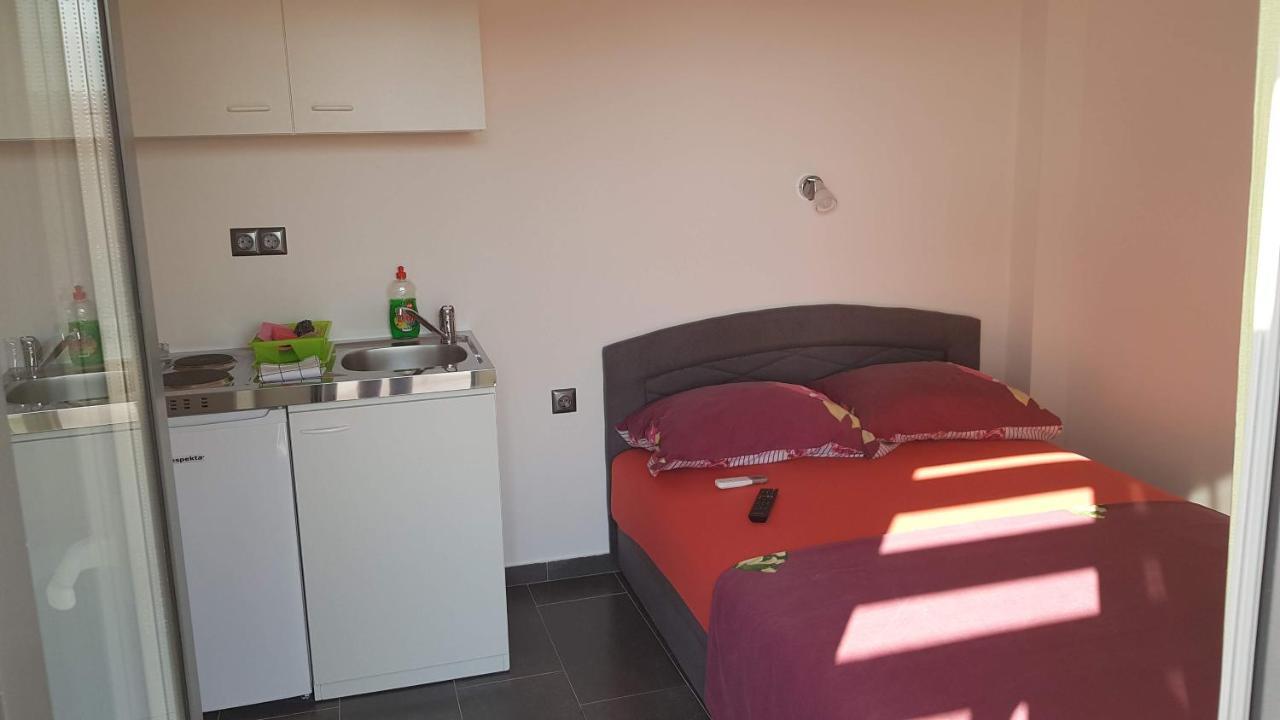 Apartments Star With Pool Biograd Na Moru Εξωτερικό φωτογραφία