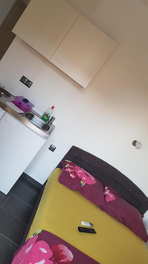 Apartments Star With Pool Biograd Na Moru Εξωτερικό φωτογραφία